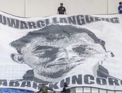 Foto Raksasa Kuncoro Iiringi Kemenangan Tipis Arema FC