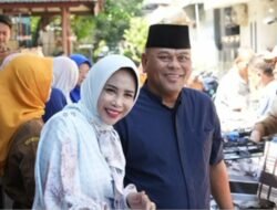 Istiqomah Sebelum Terjun Dunia Politik: Keluarga RM dan Hj. Mimik Idayana Bagikan 2000 Bingkisan Lebaran