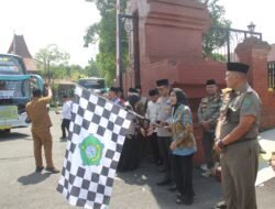 Wabub Mimik Berangkatkan 495 Jamaah Haji Sidoarjo